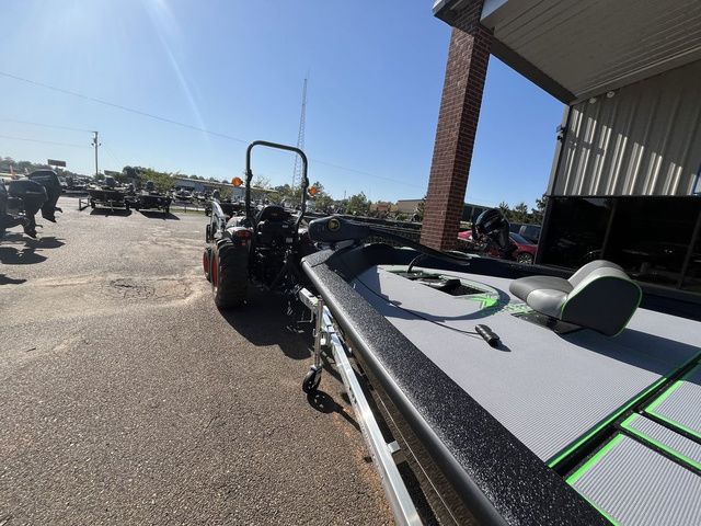 2026 Xpress H20 Bass - 14
