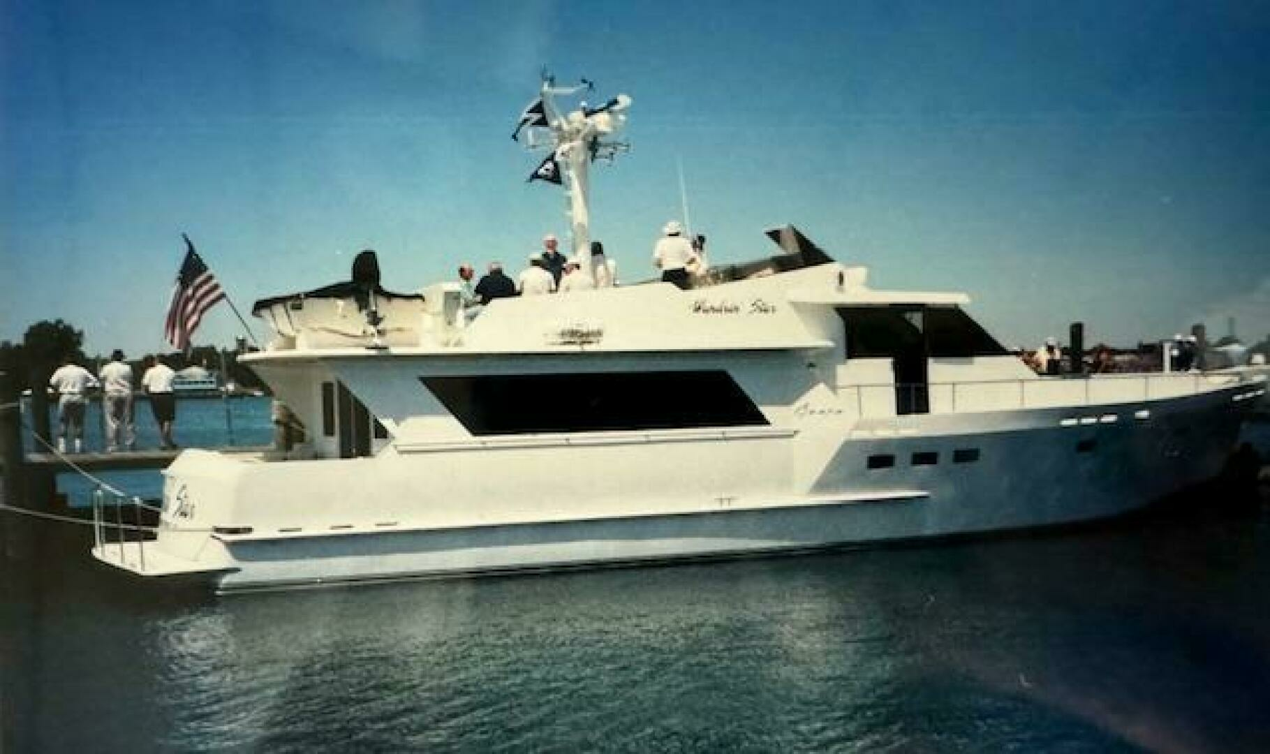 1990 Motor Yacht 70 Brata - Image 13