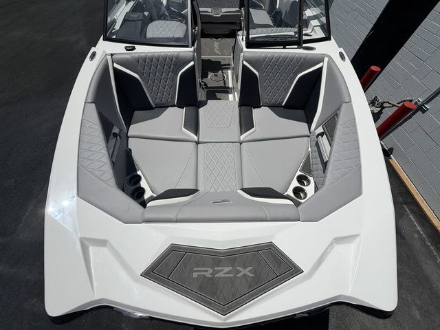 2022 Tigé 22RZX - 14