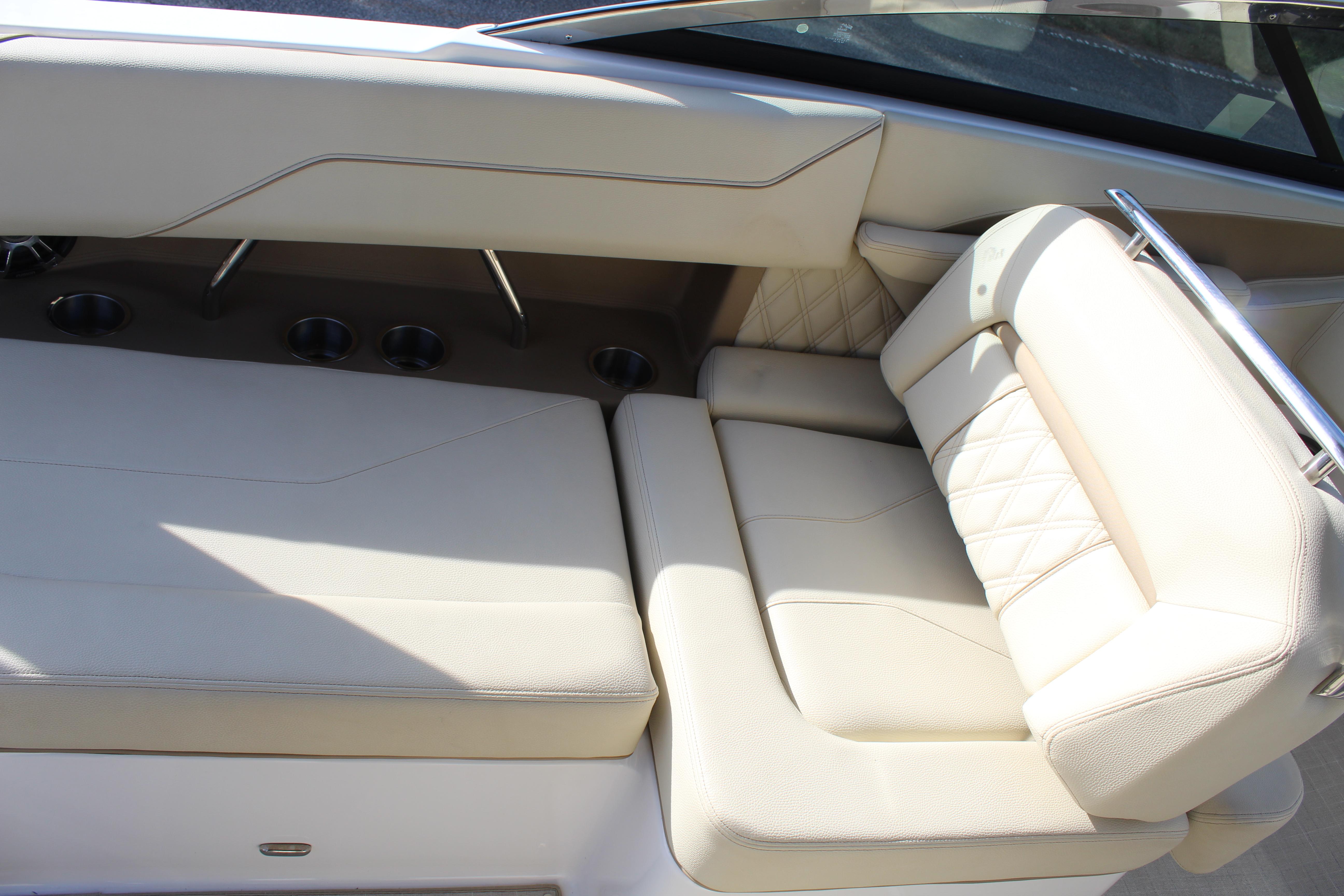 2020 Regal LS4 Surf - 14