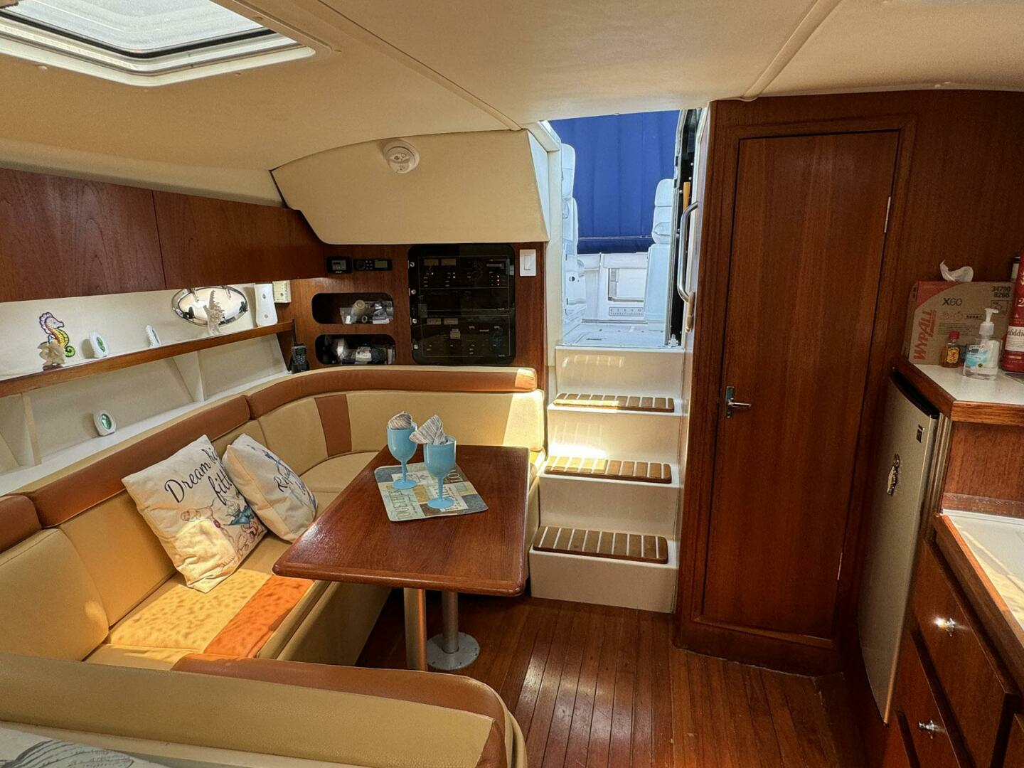 2000 Tiara Yachts 3100 Open - Image 13