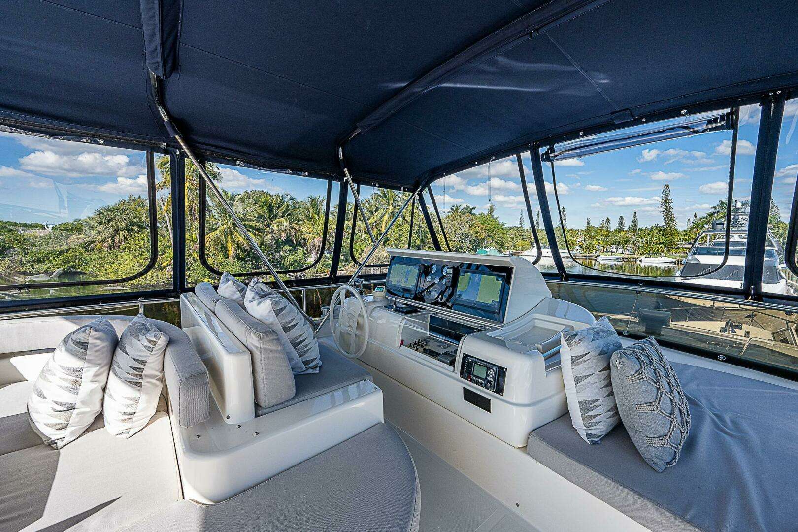 2006 Ferretti Yachts 830 - Image 73