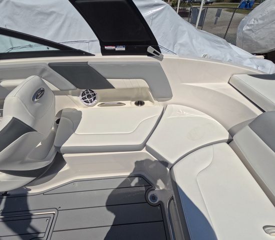 2026 Chaparral 23 SSi OB In Stock Trailer included - 13