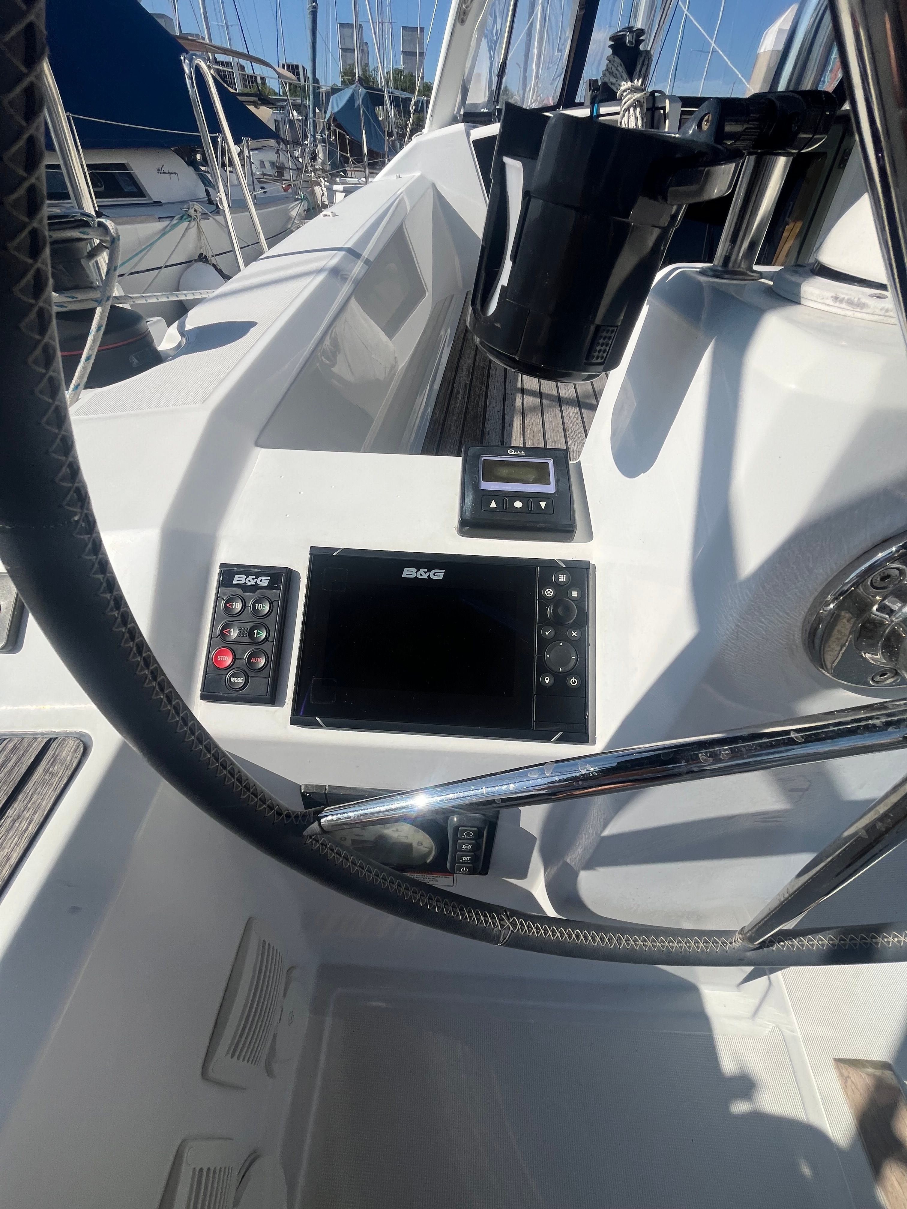 2019 Beneteau Oceanis 38.1 - 17