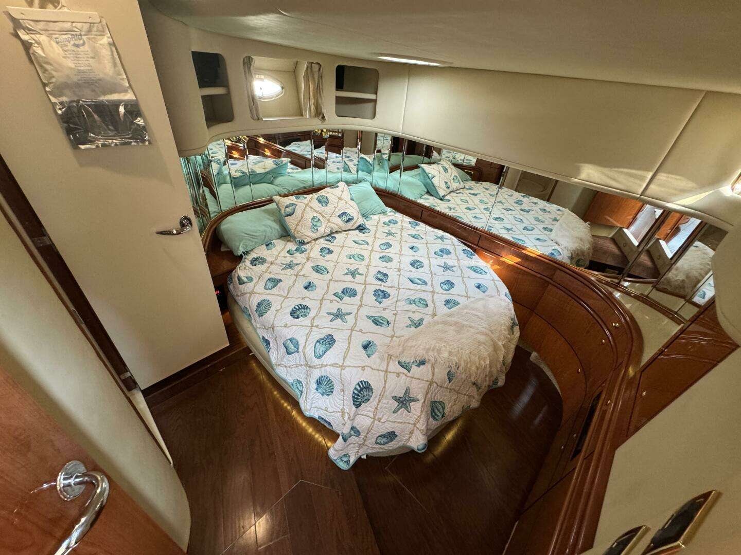 2001 Sea Ray 540 Sundancer - Image 26