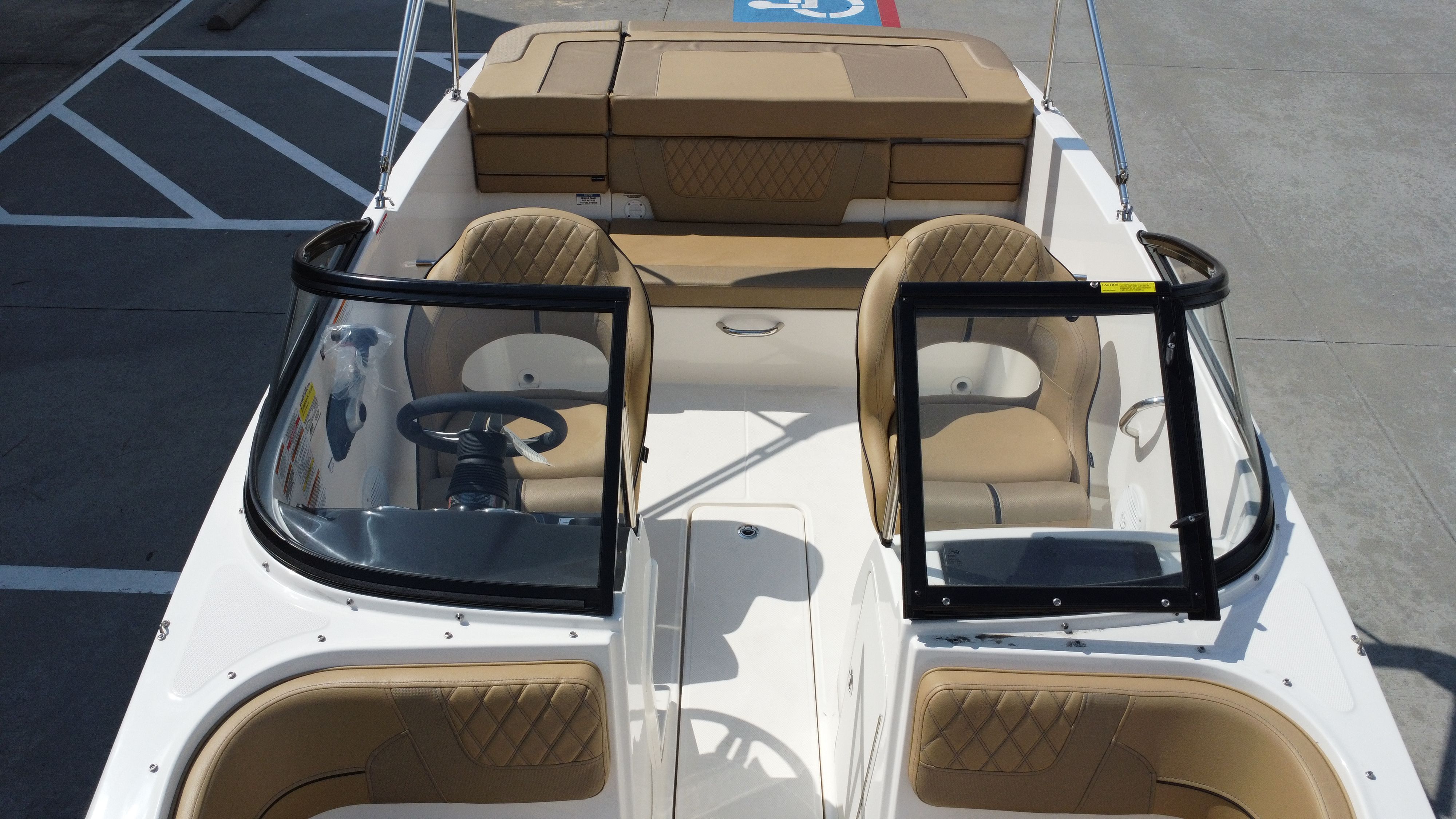 2024 Bayliner VR4 - 21