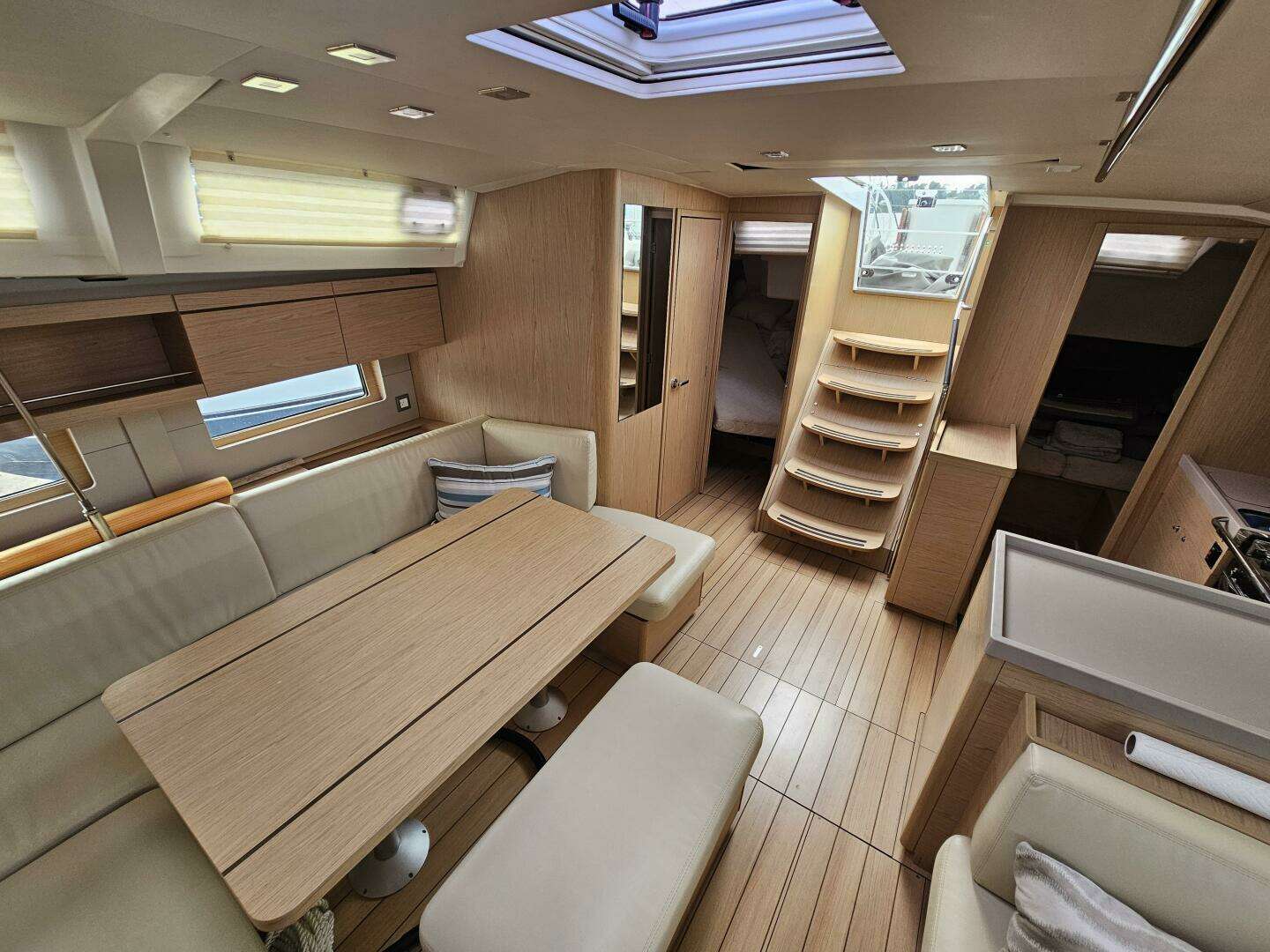 2019 Beneteau Oceanis 46.1 - Image 16