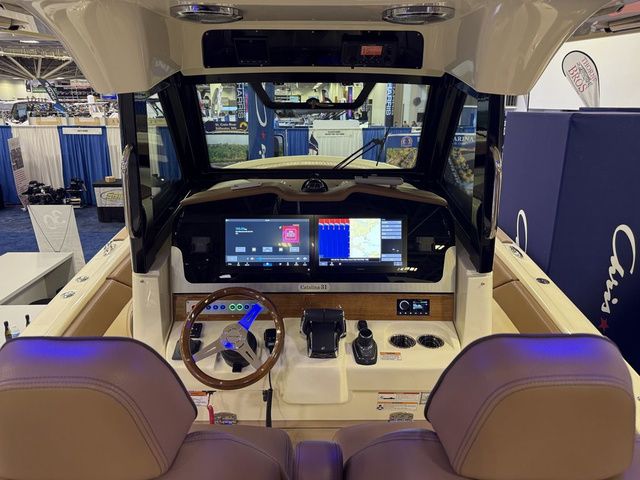 2026 Chris-Craft Catalina 31 - 12