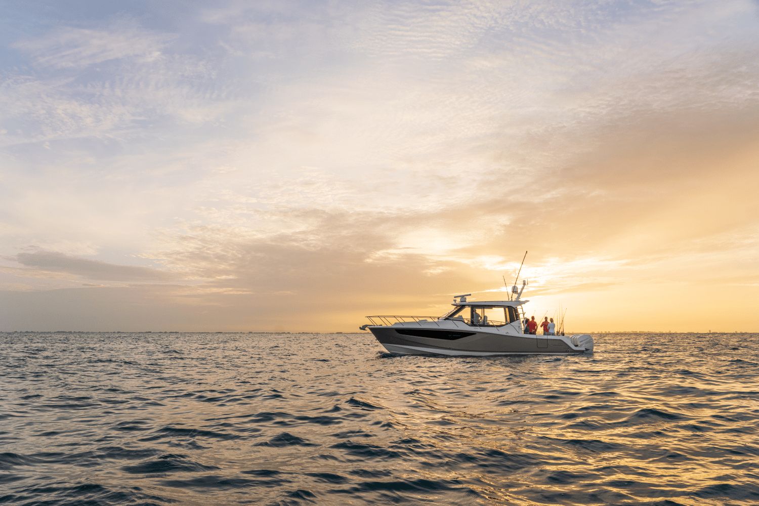 2025 Boston Whaler 405 Conquest - 14