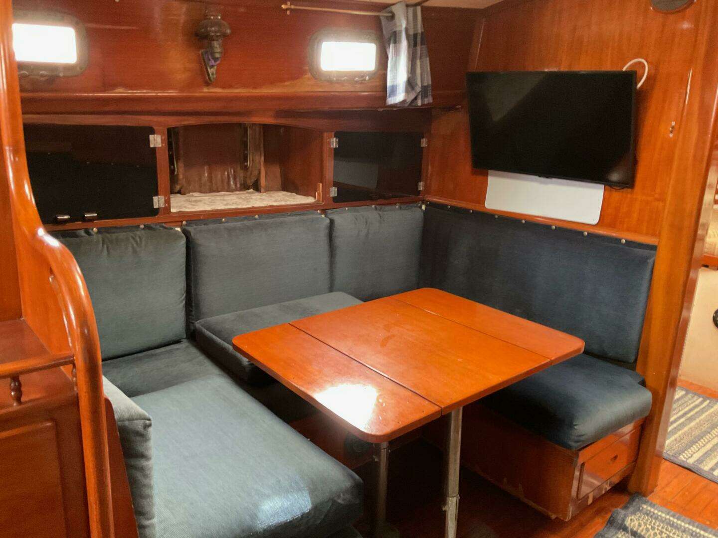 1976 Cheoy Lee 42 - Image 5