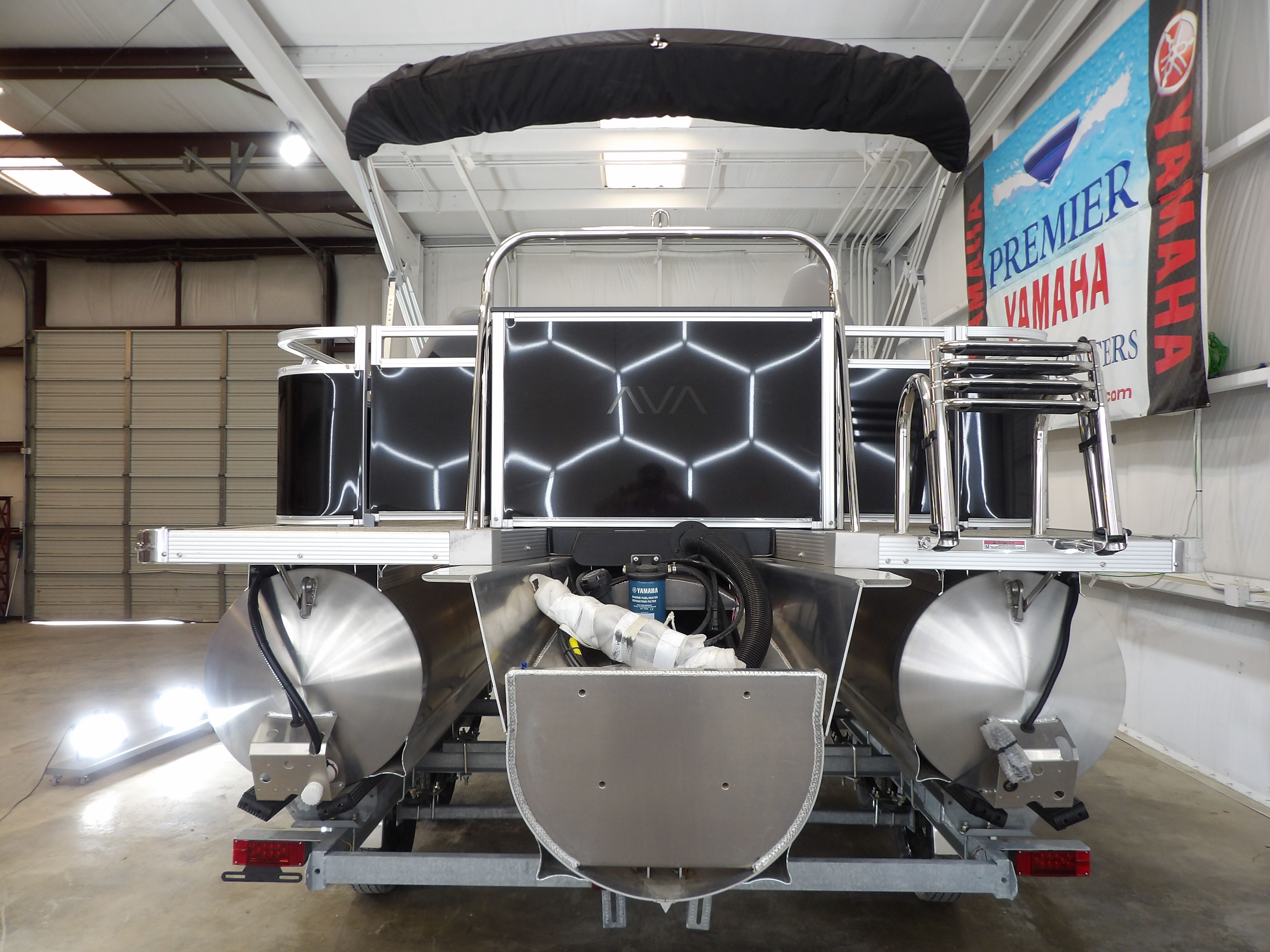 2026 Avalon Venture 85 Quad Fish - 21' - 5