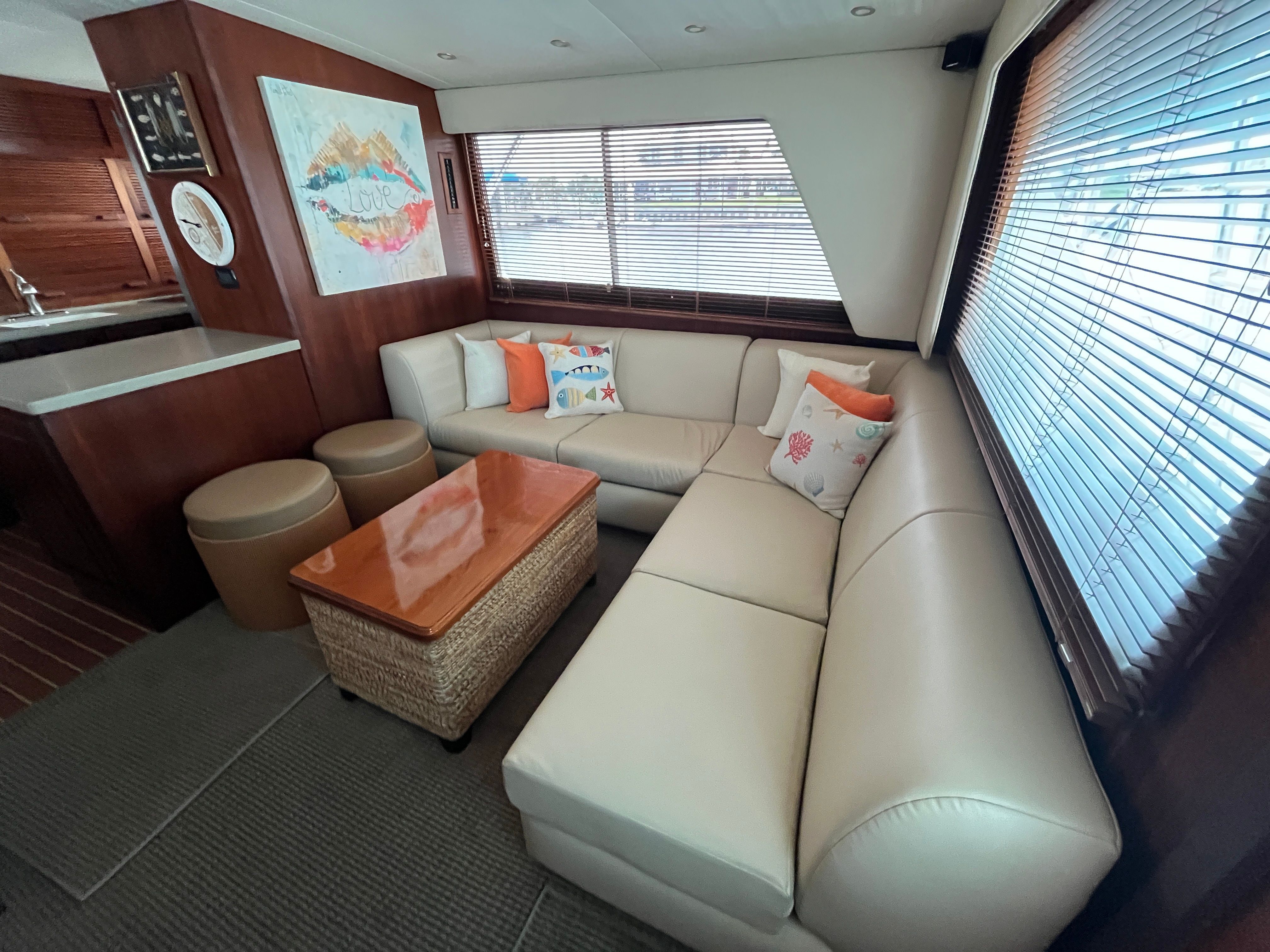 1980 Hatteras 55 Convertable - 18