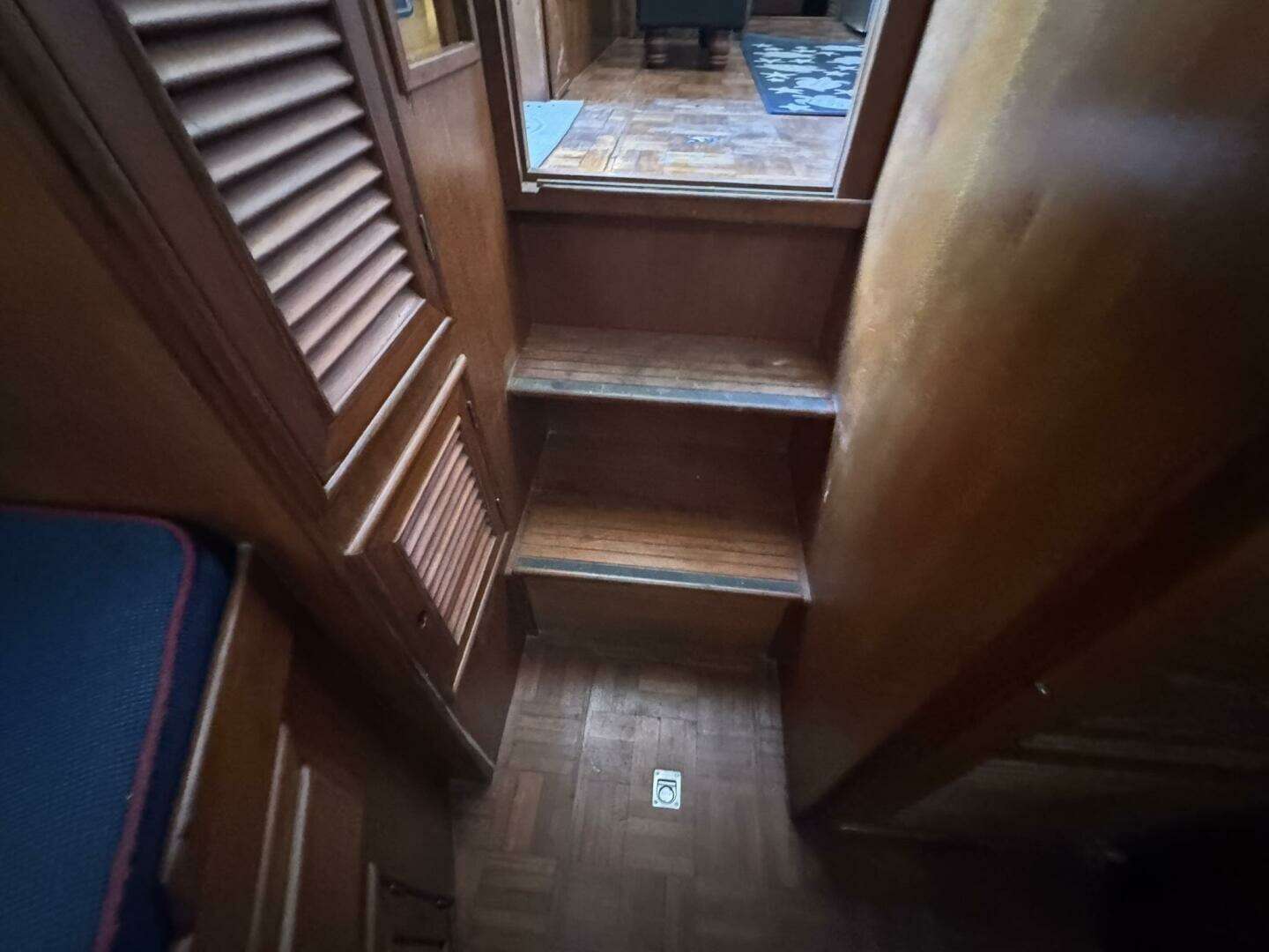 1986 Marine Trader 34 Double Cabin - Image 137