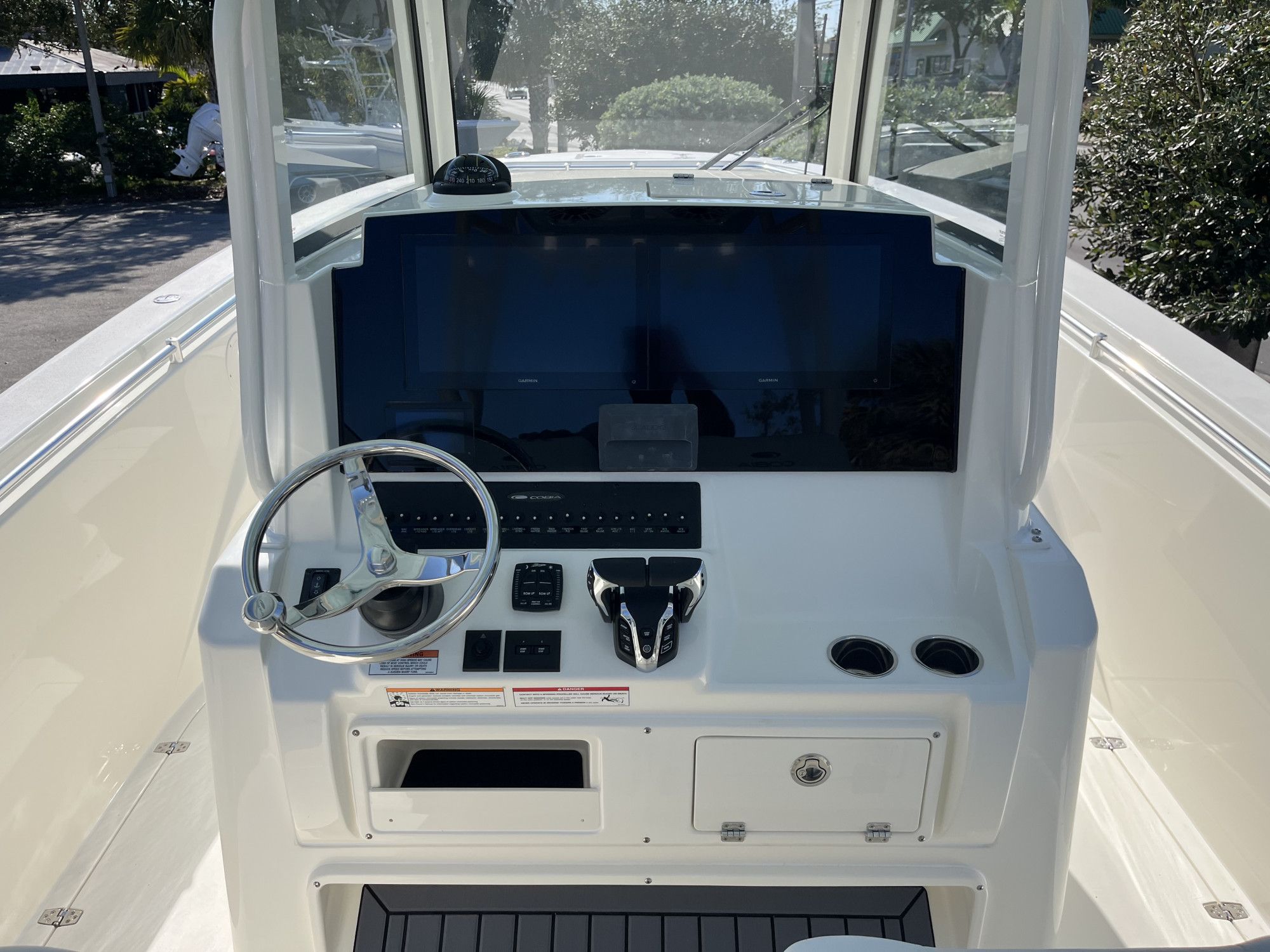2026 Cobia 320 Center Console - 13