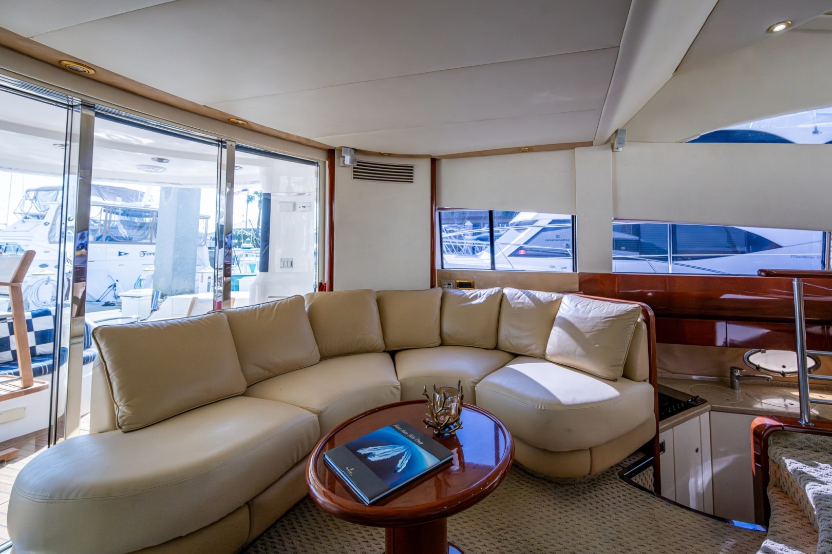 2000 Fairline Squadron 52 - Image 40