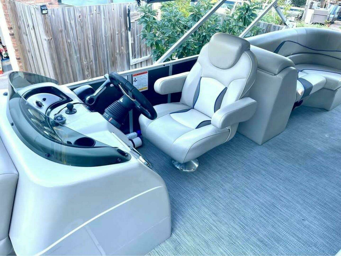 2017 G3 322 RC - Image 6