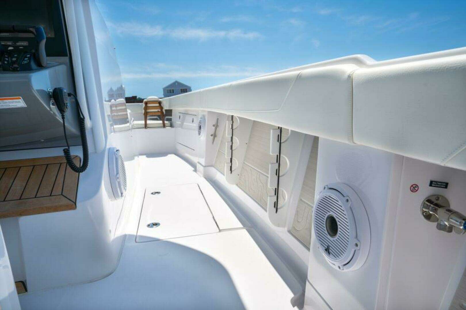 2027 Jupiter 340LS - Image 21