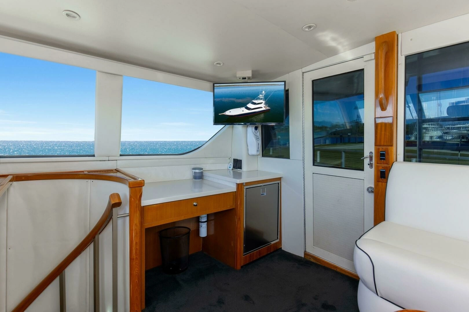 2001 Viking 65 Enclosed Bridge - Image 27