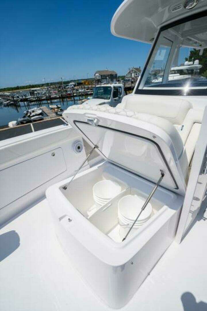 2027 Jupiter 340LS - Image 16