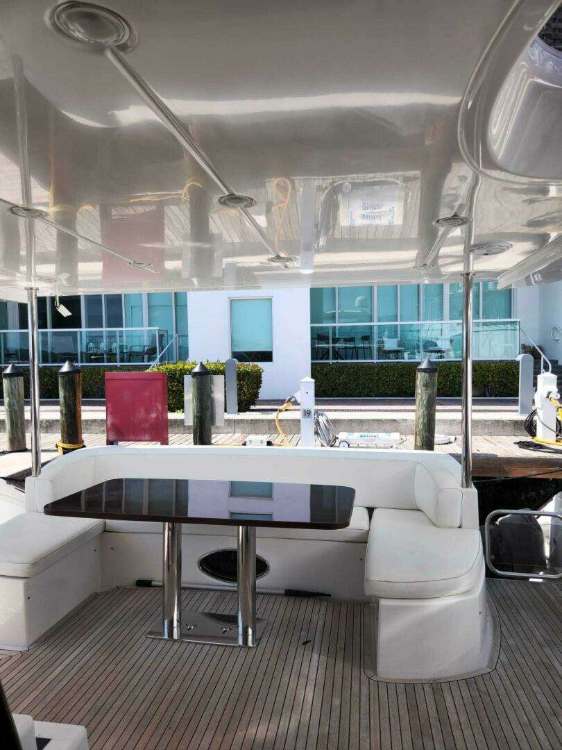 2014 Azimut Flybridge - Image 21