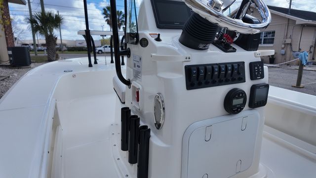 2026 Spyder FX17 Flicker - 33