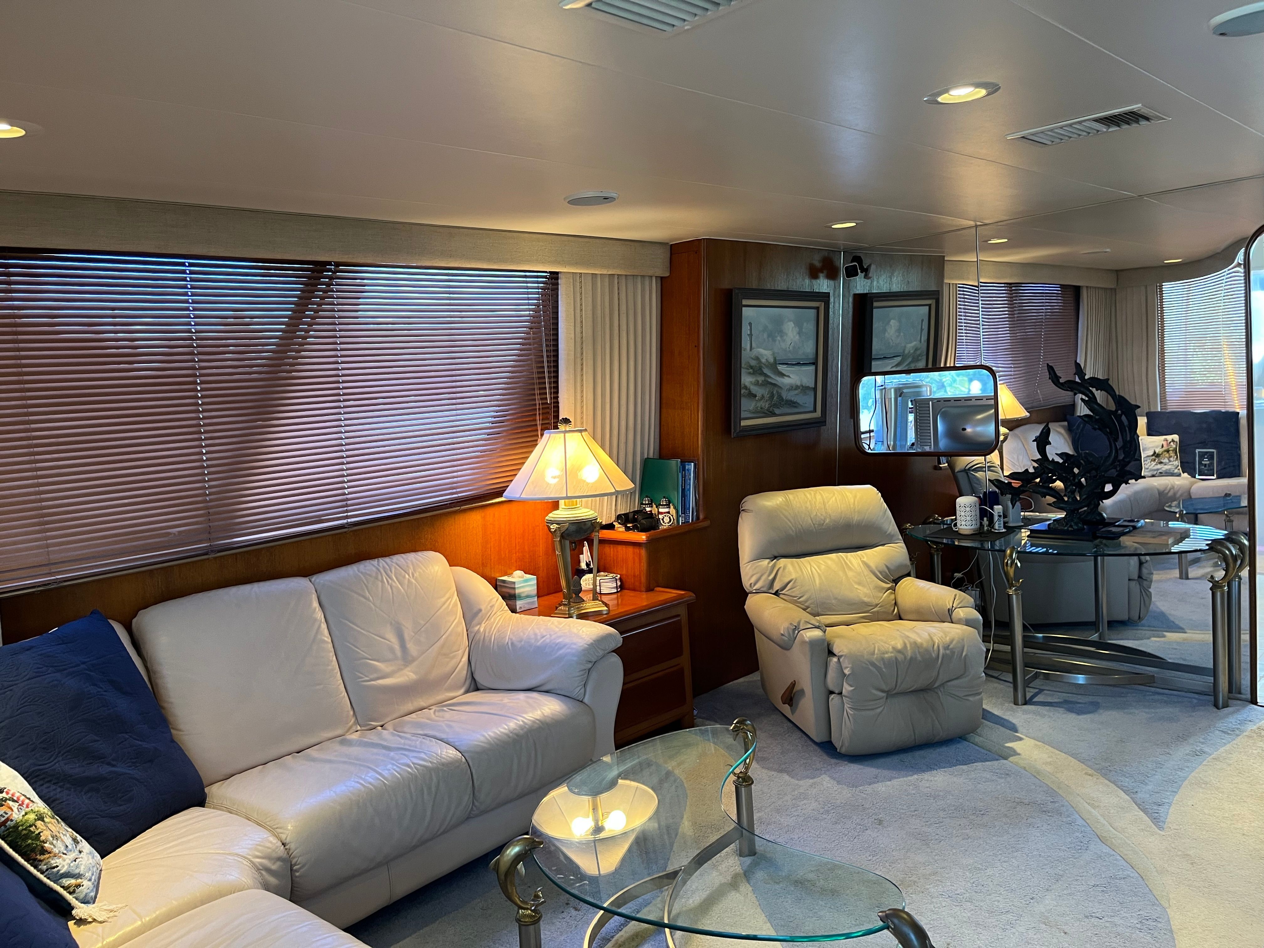 1994 Viking Motor Yacht - 63