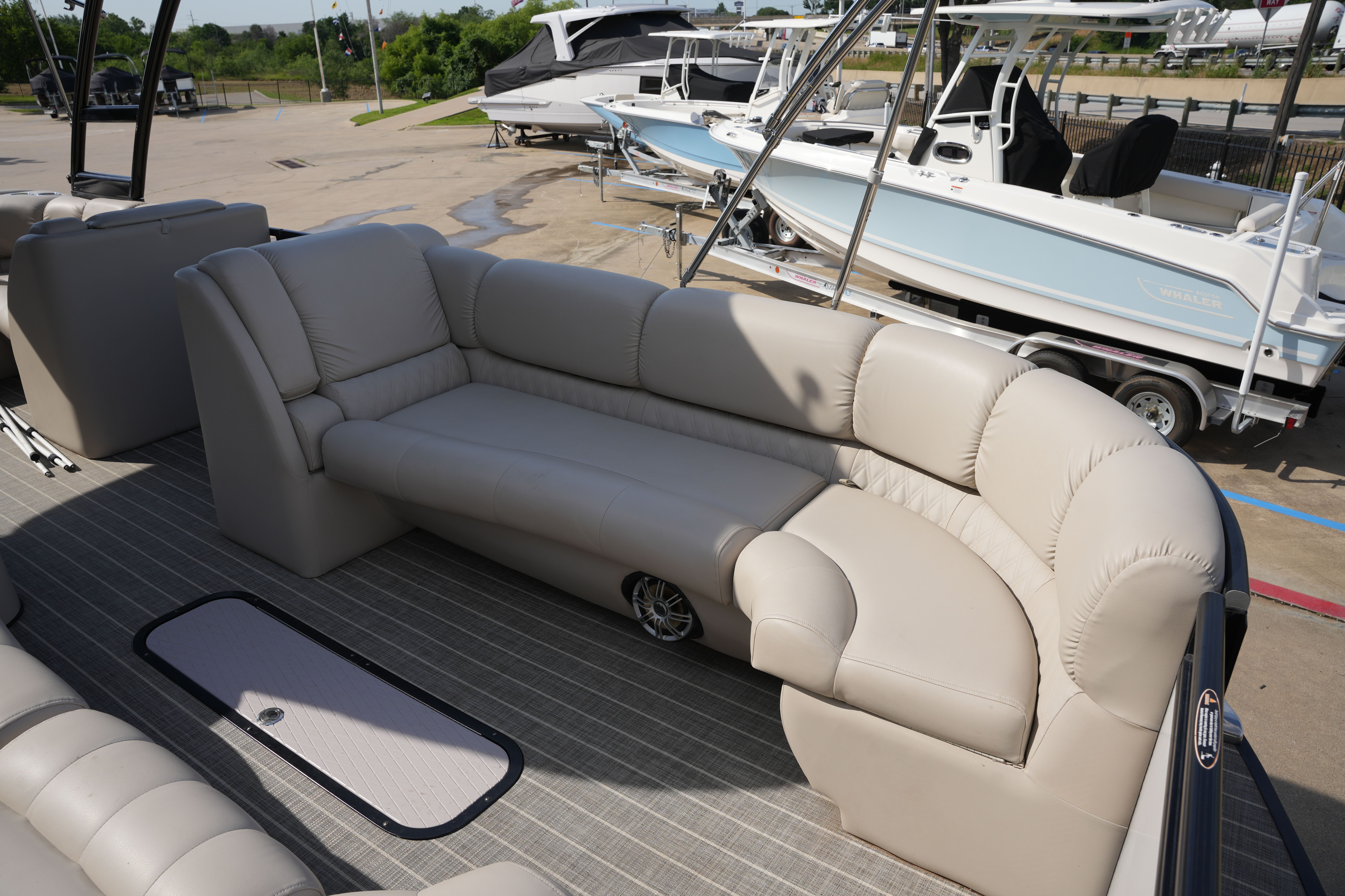 2016 Harris 240 Solstice - 29