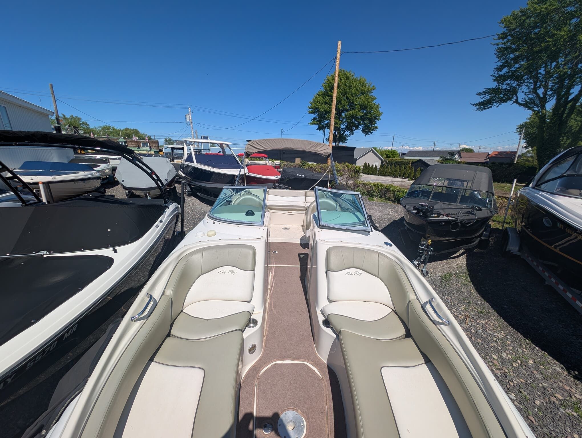 2006 Sea Ray 240 Sundeck - 9