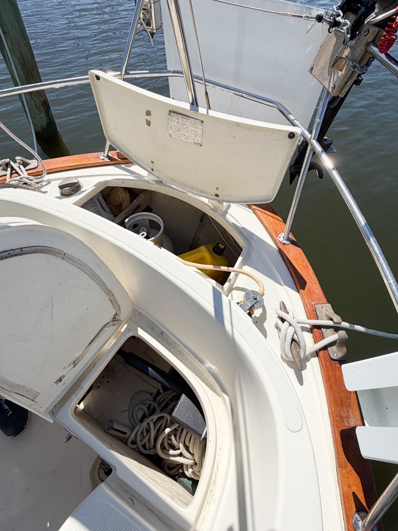1998 Pacific Seacraft 37 - Image 69