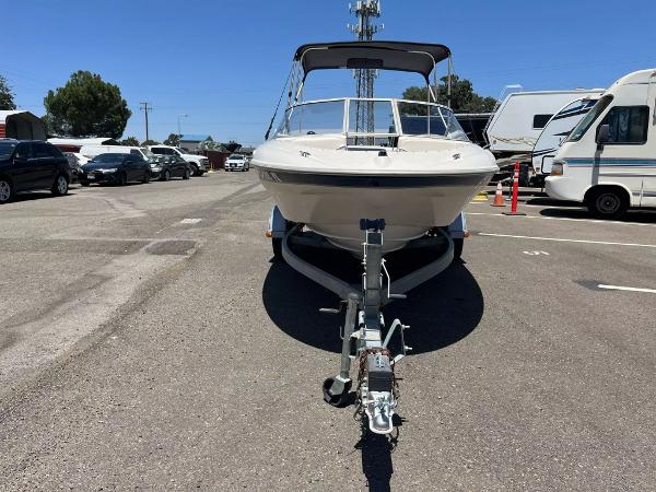2001 Bayliner 195 Capri - 3