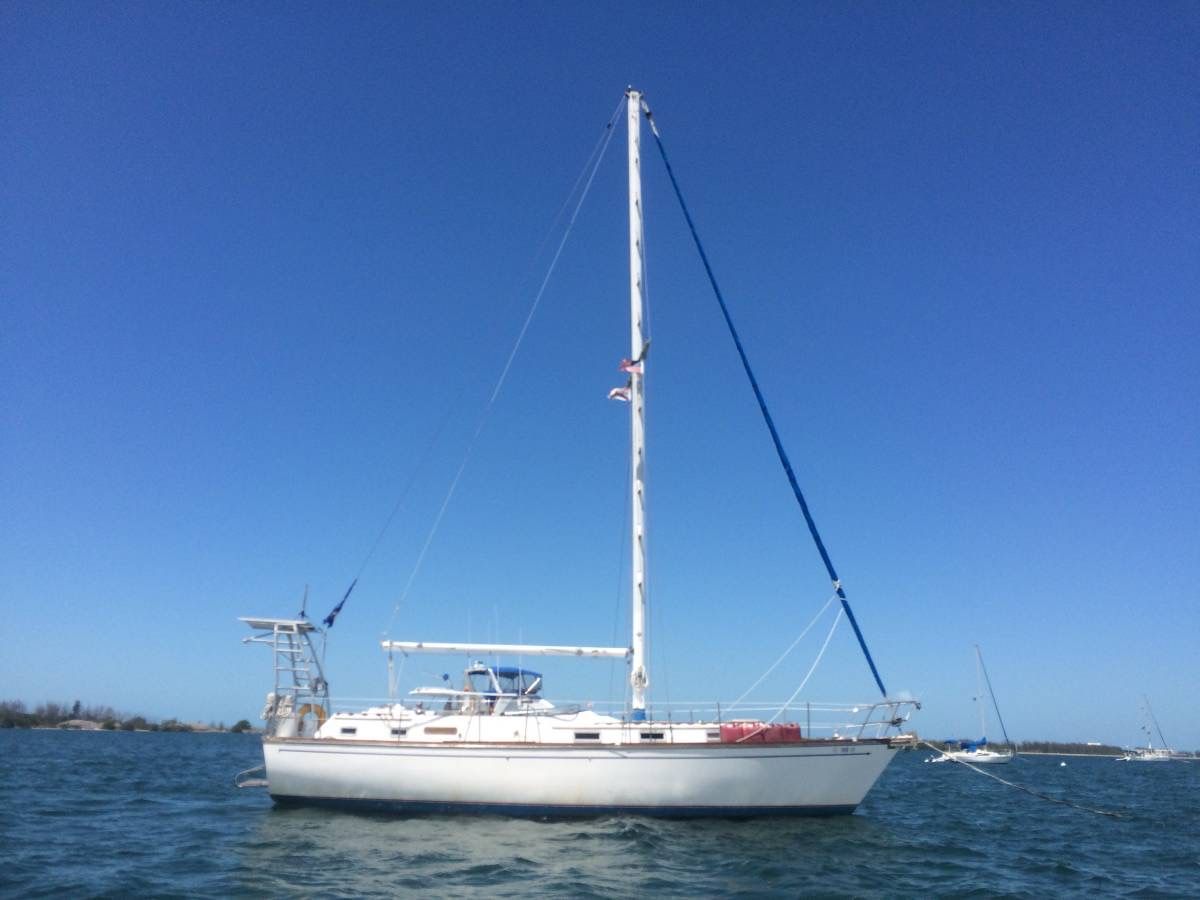 1981 Mariner 39 - 3