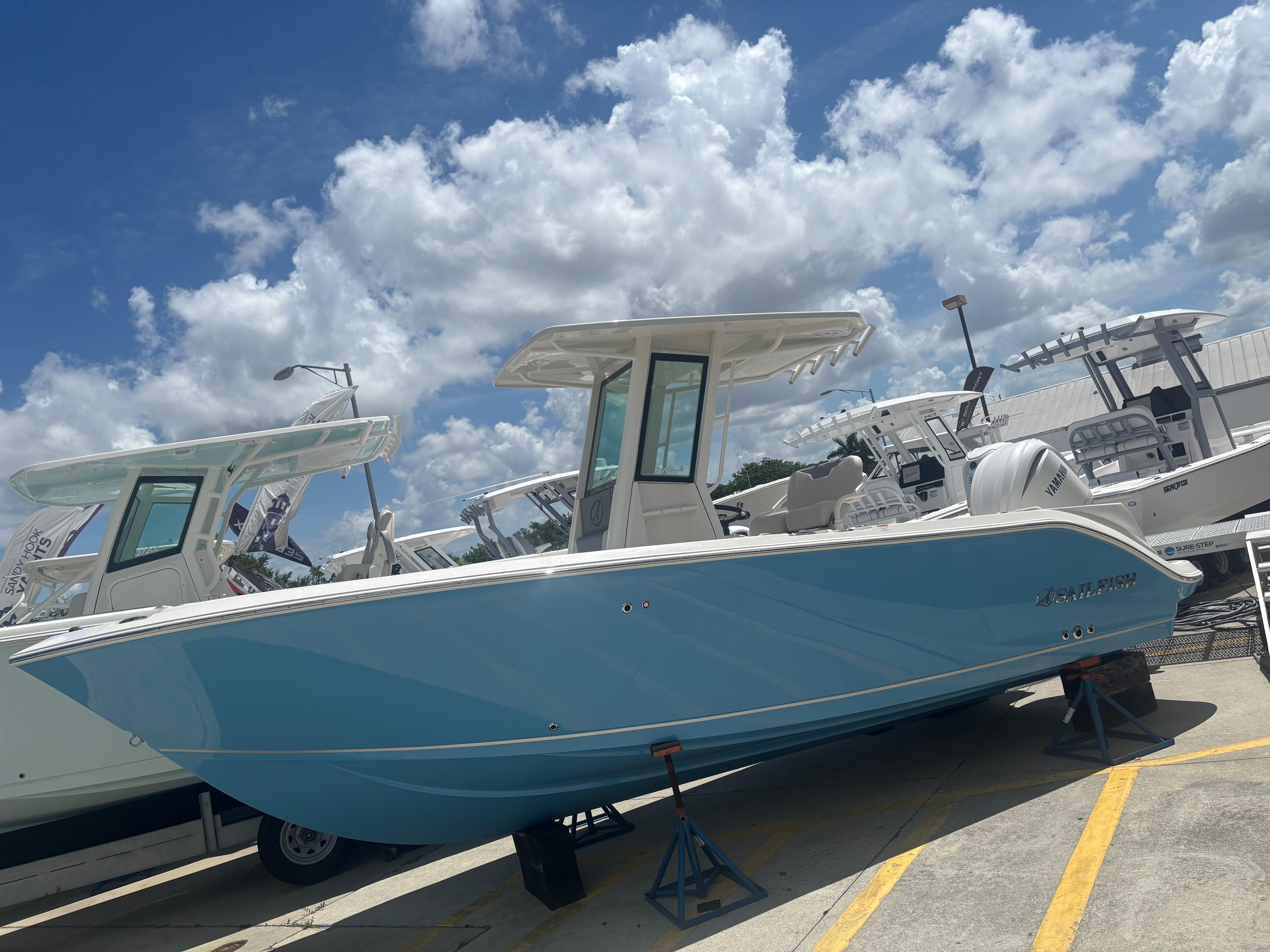 2026 Sailfish 232 CC