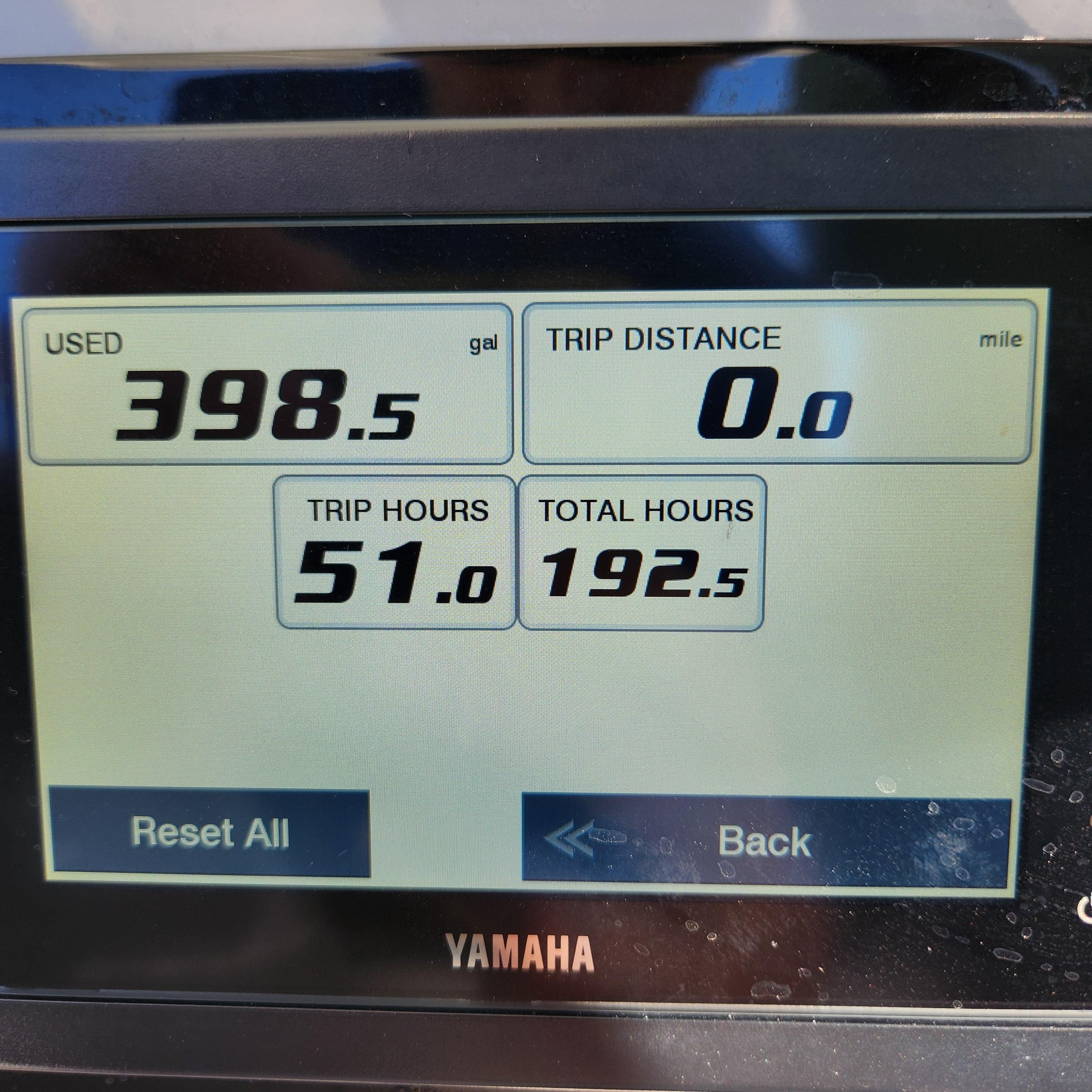 2022 Robalo 266 Cayman - 12