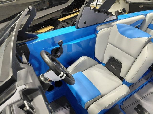 2026 Axis A200 - 6