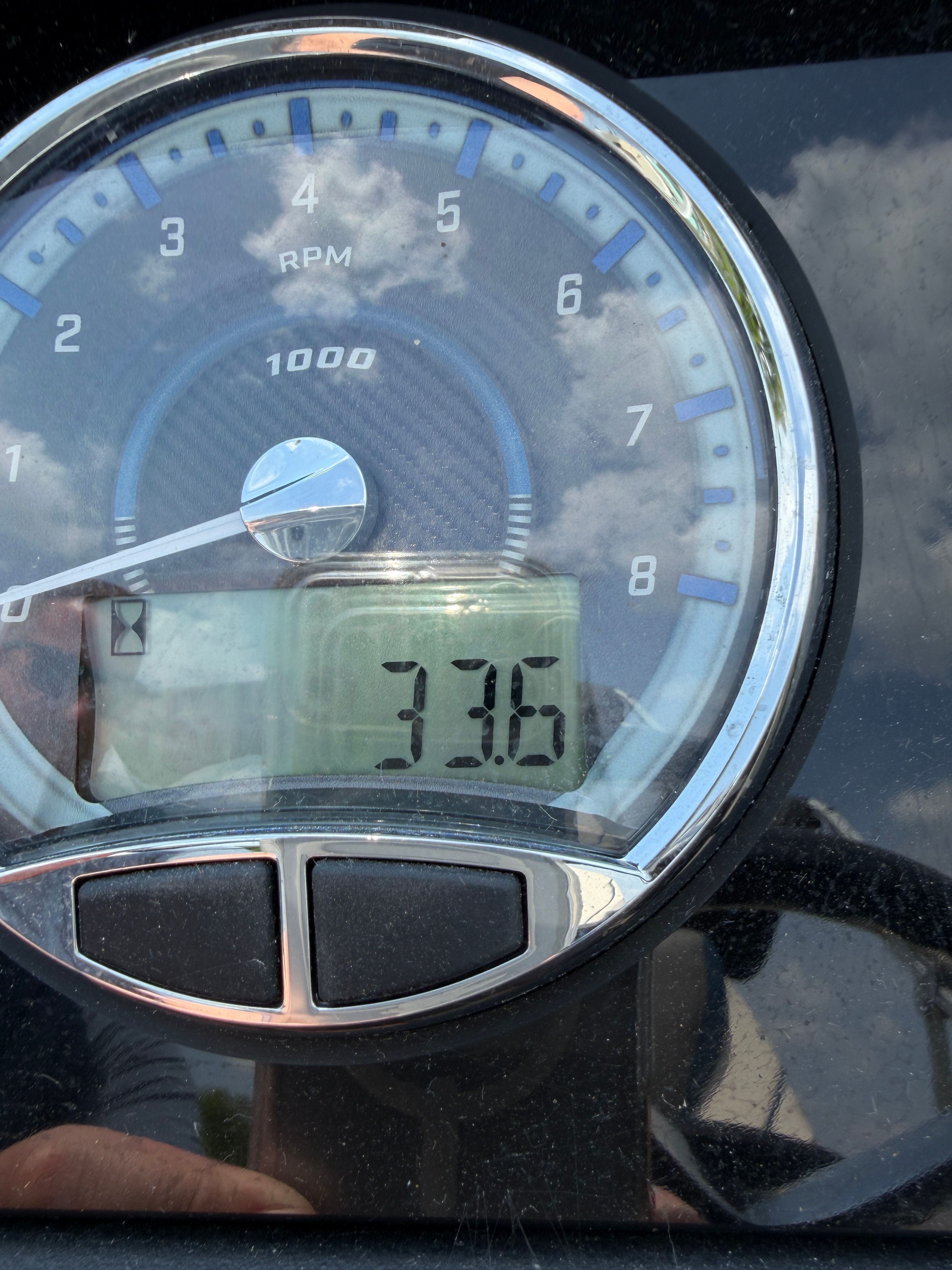 Tachometer of a 2024 Tahoe Pontoon Cascade Quad Lounger.