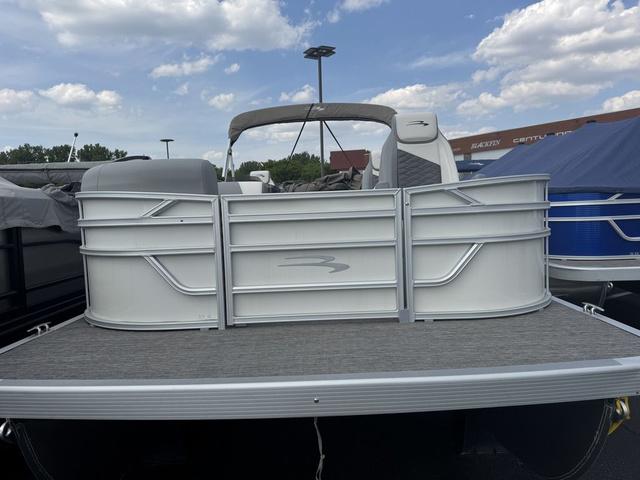 2025 Bennington S L-Bench 22 SL Pontoon - 3