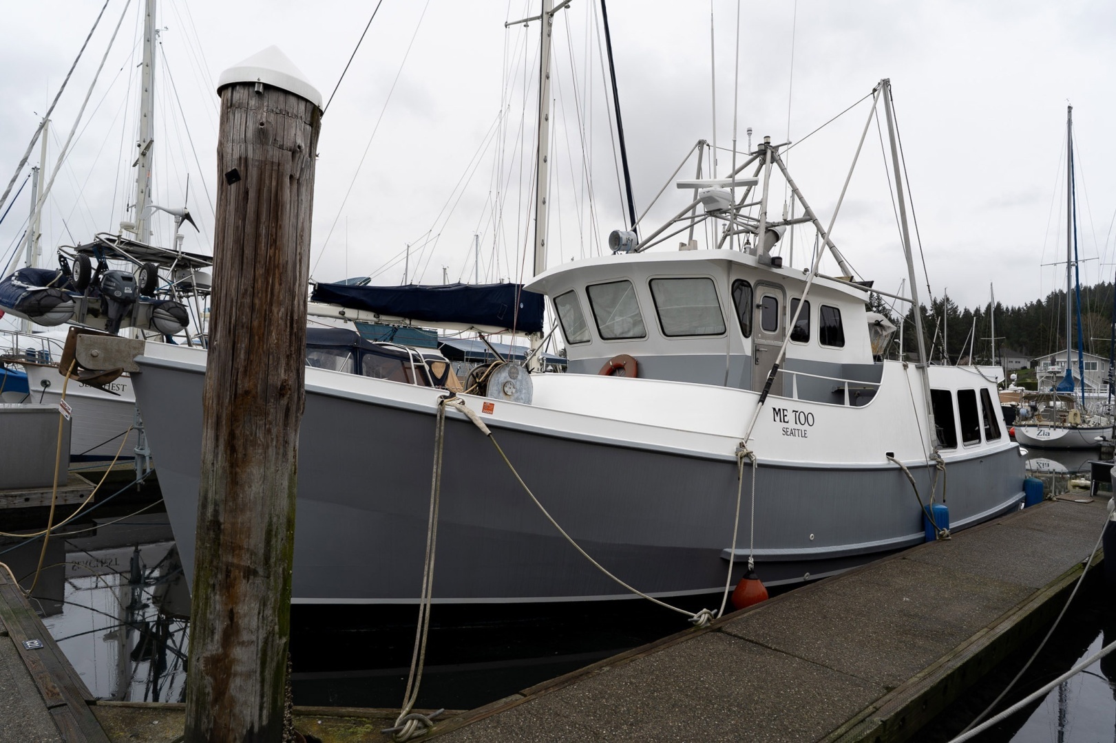 1997 Custom Steel Trawler 43 - Image 3