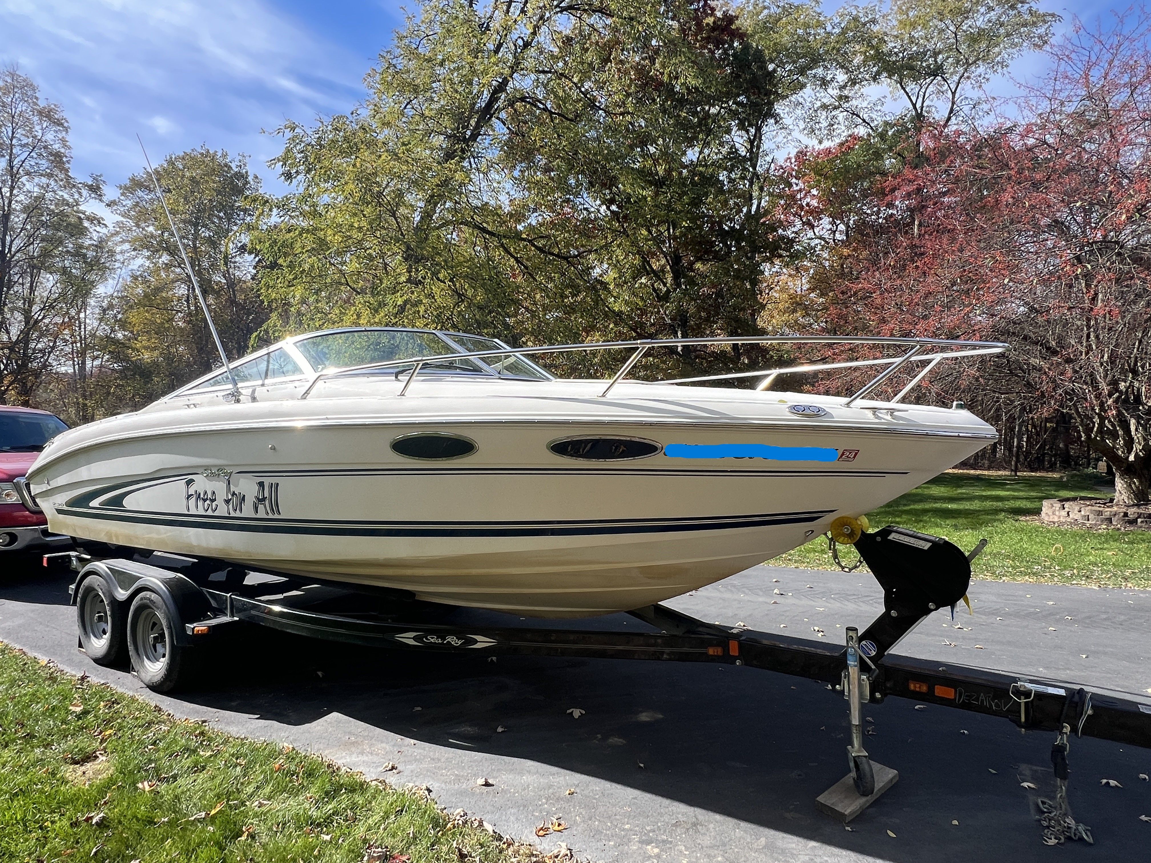 1999 Sea Ray 230 Overnighter