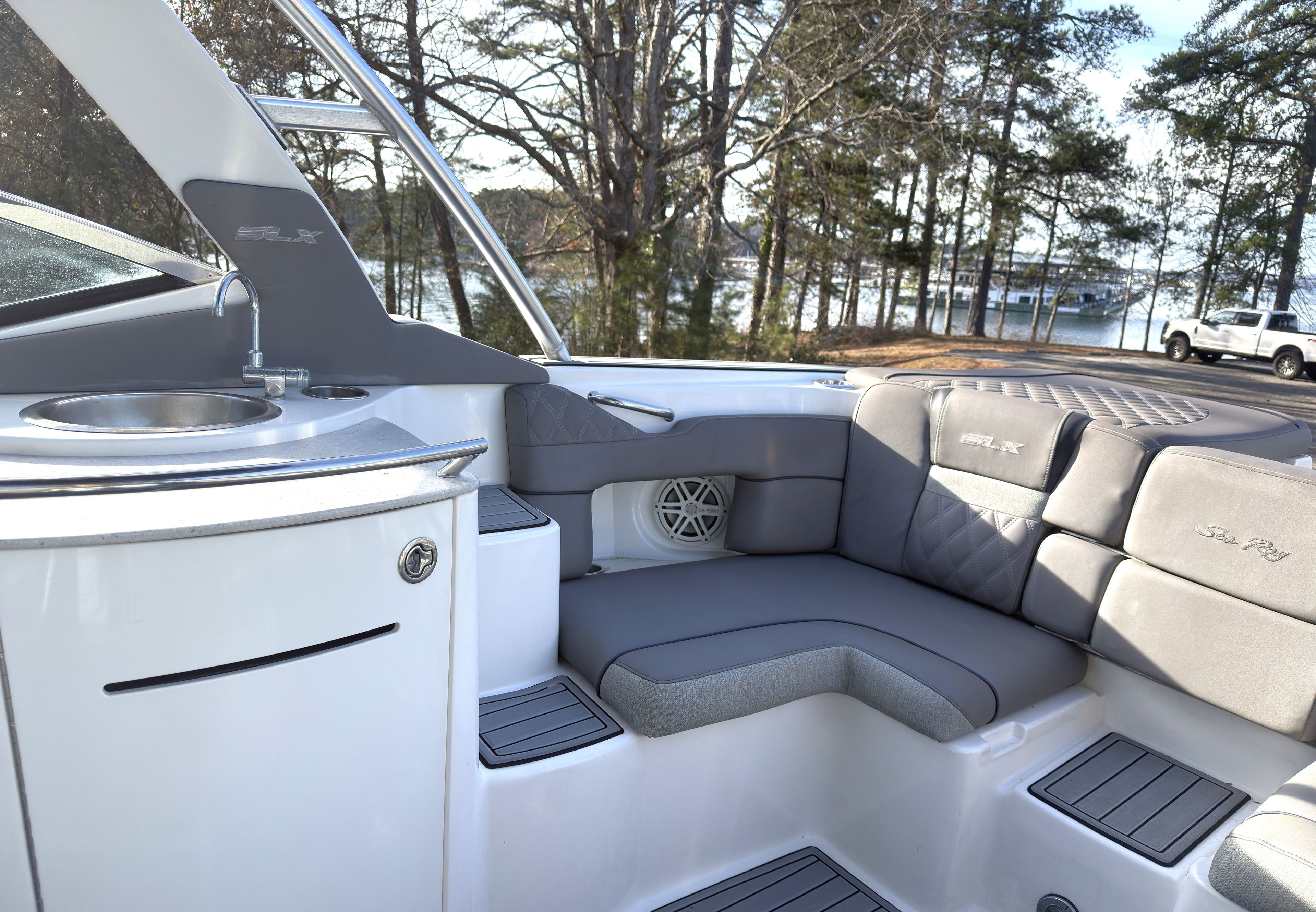2008 Sea Ray 270 SLX - 21
