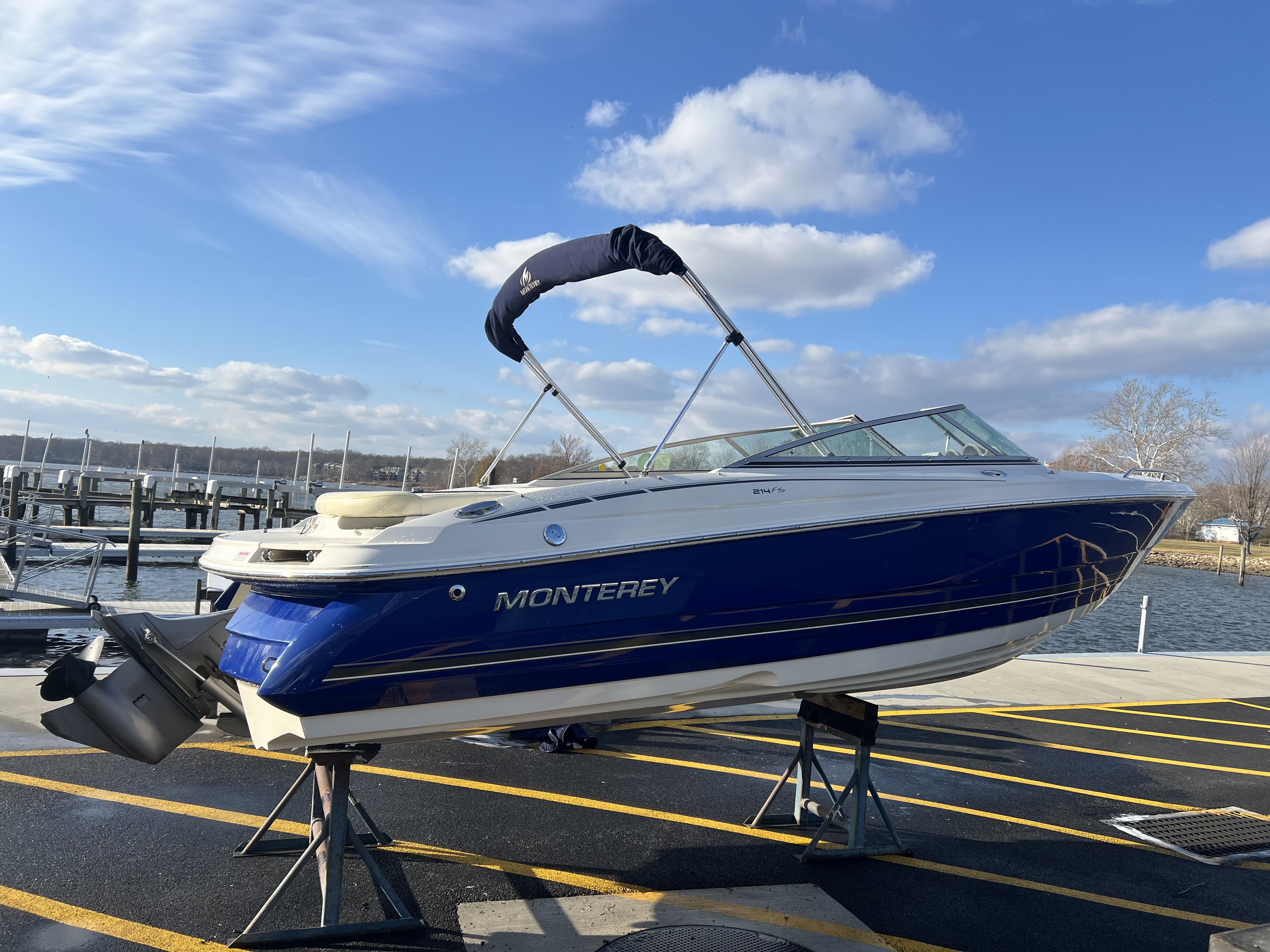 2006 Monterey 214FS