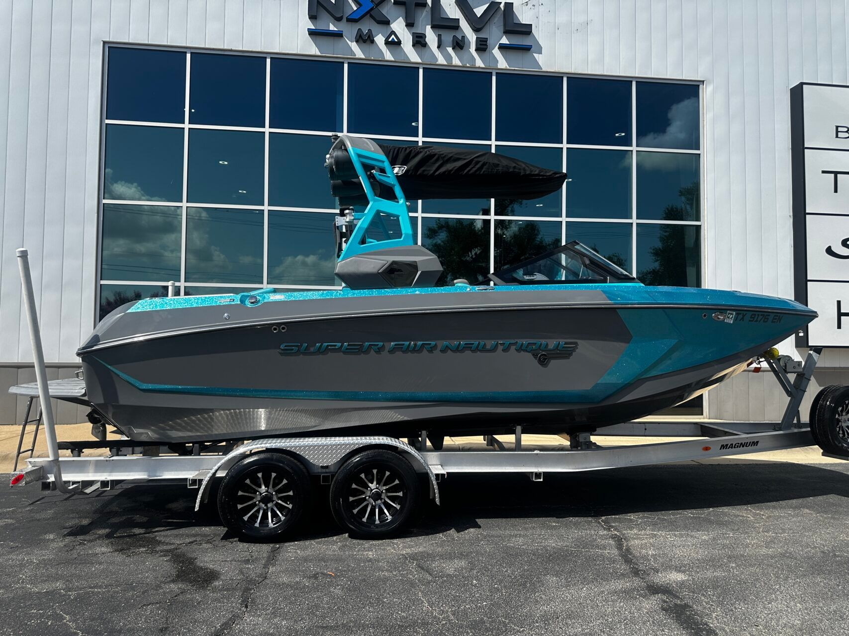 2019 Nautique G23
