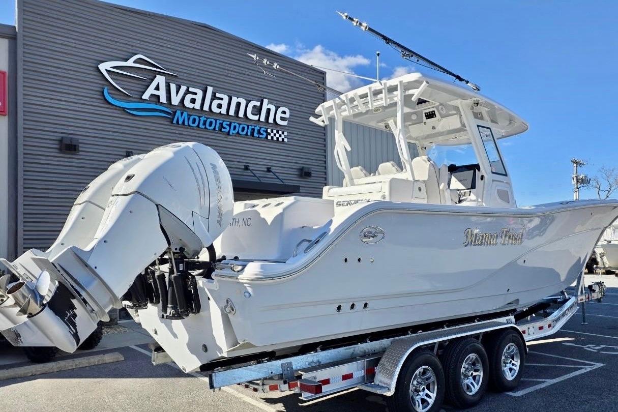 2023 Sea Fox 328 Commander