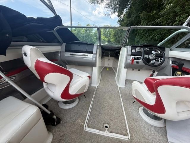 2012 Chaparral 216 SSi - 15