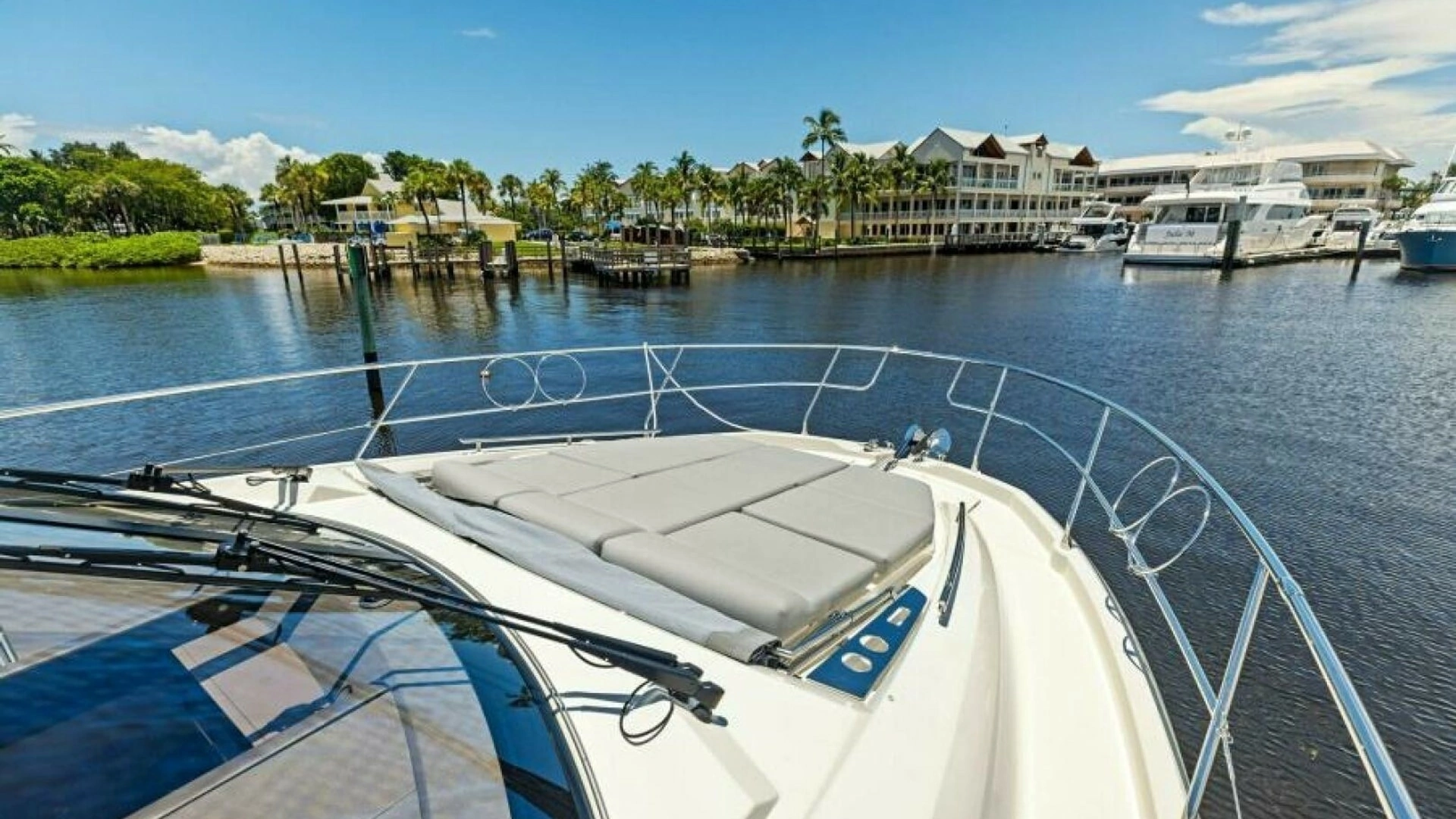 2025 Prestige 460 - Image 45