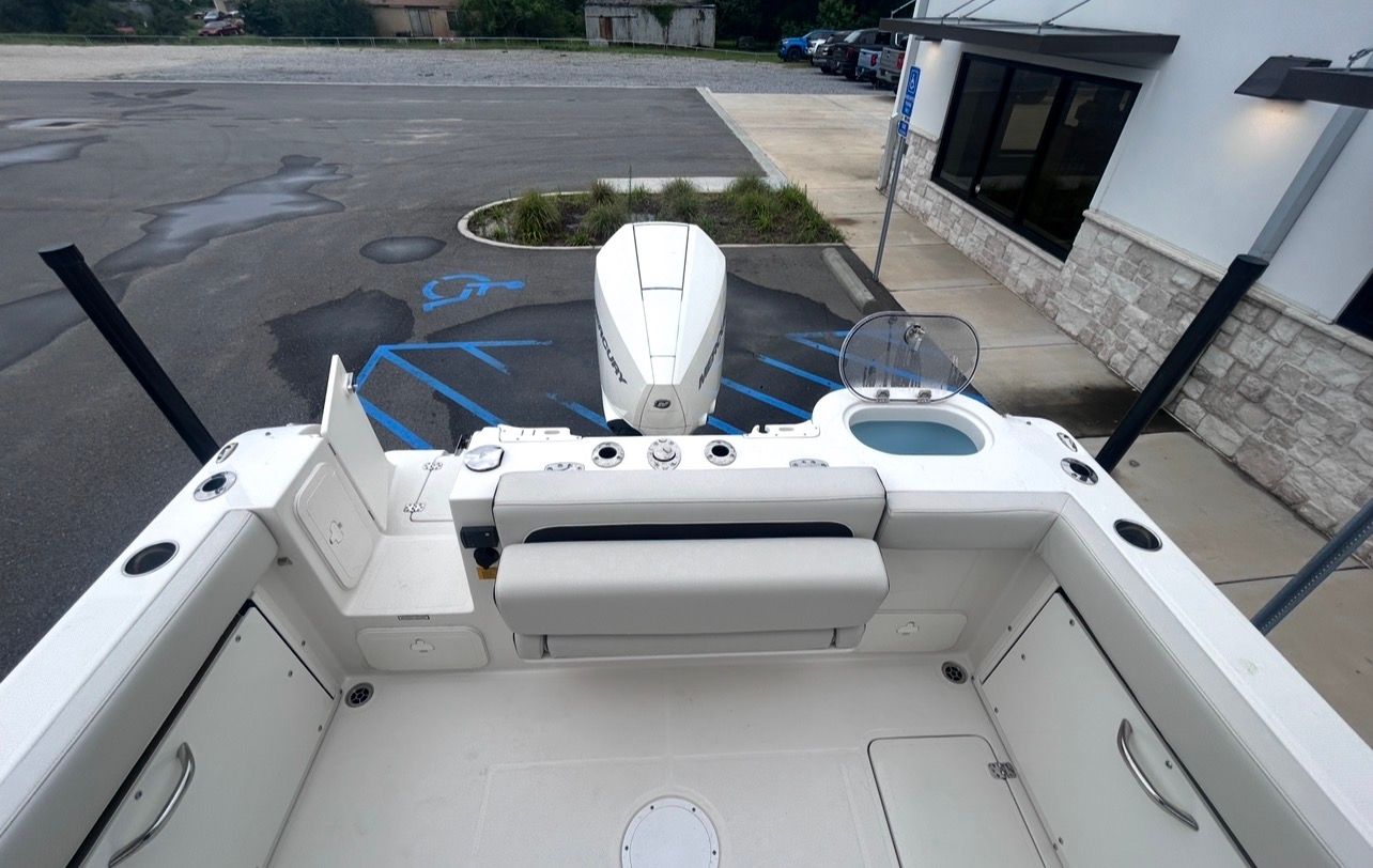 2023 Sailfish 245 DC - 25