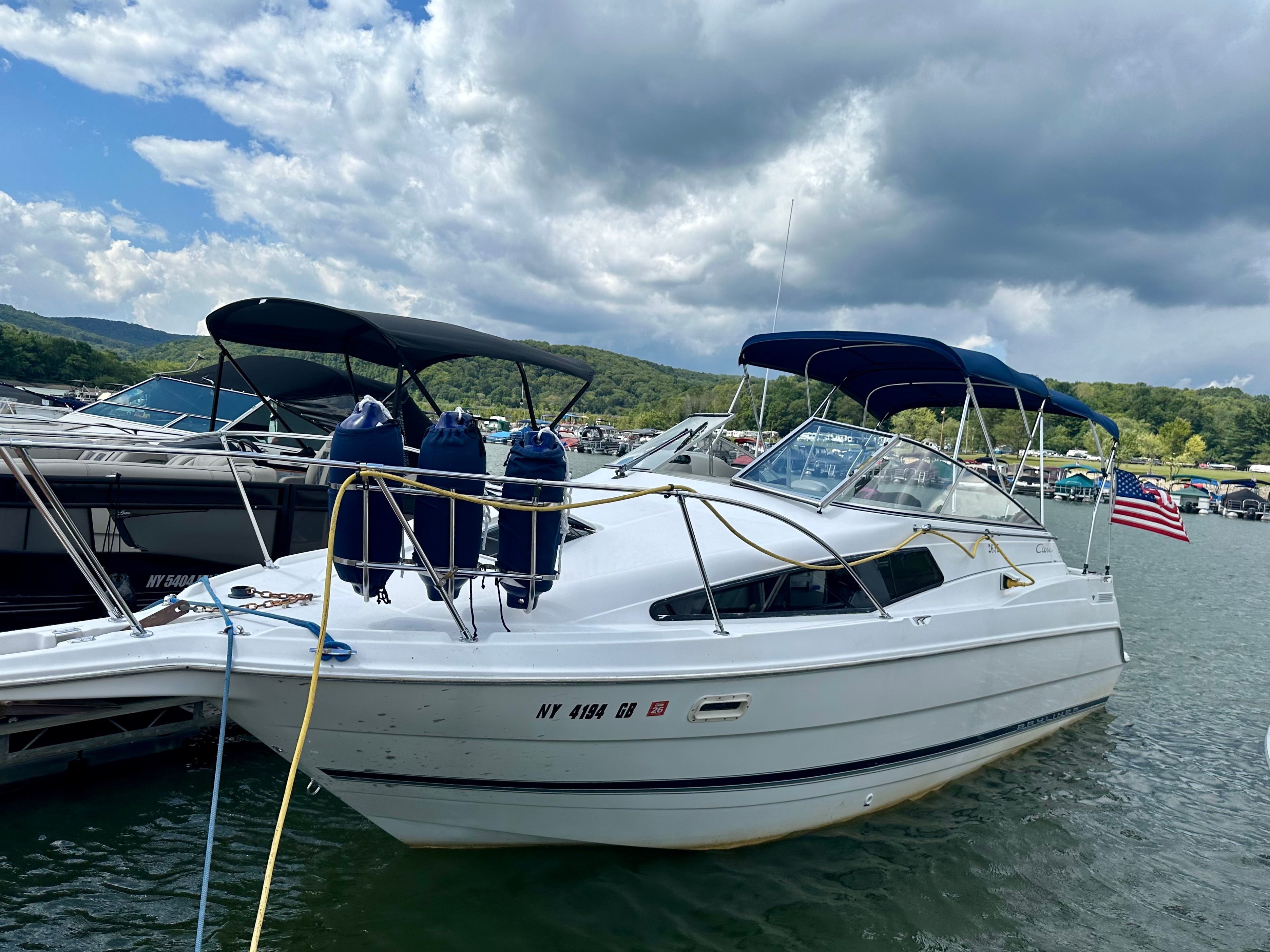 1999 Bayliner Ciera - 2