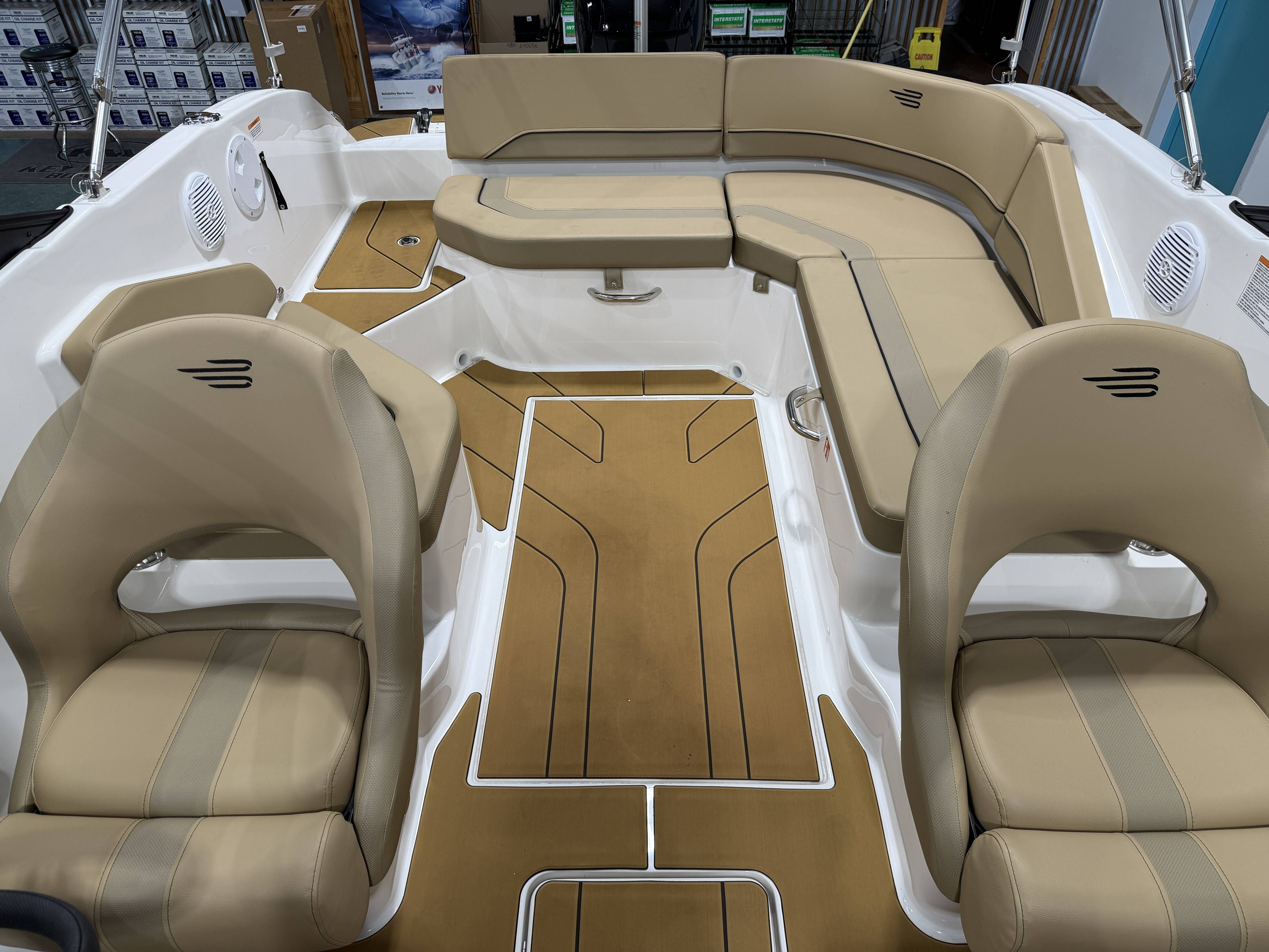 2026 Bayliner V20 - 32
