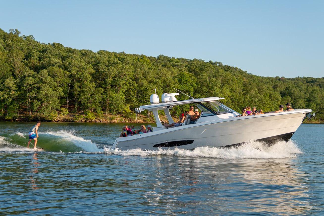 2026 Regal 38 Surf
