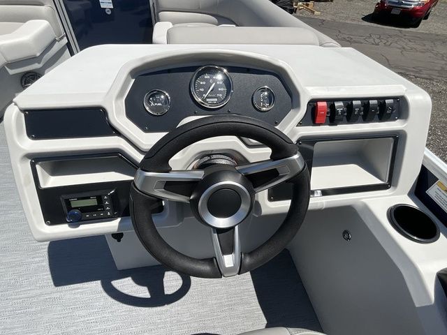 2027 Godfrey Xperience 2086SBX - 18