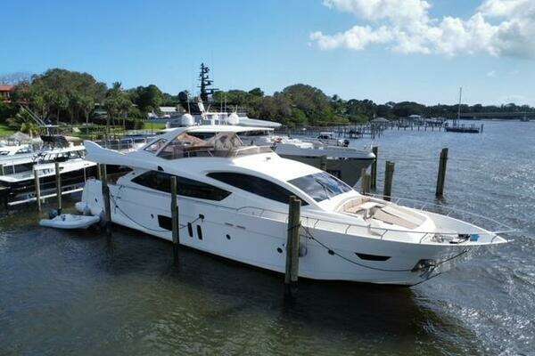 2009 Astondoa 95 GLX
